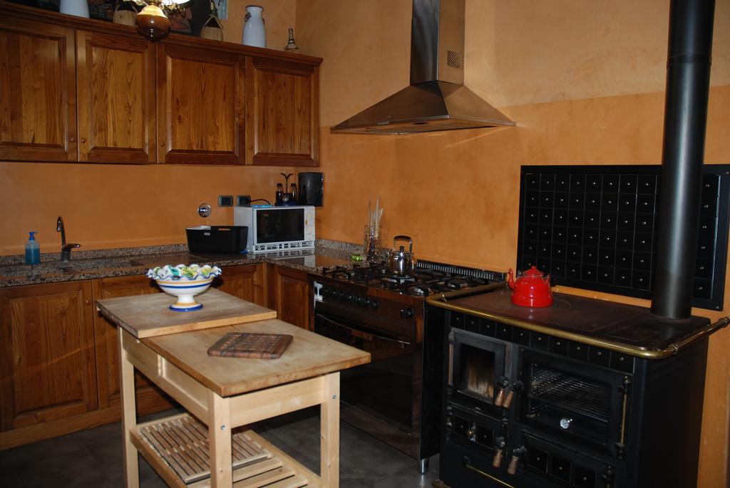 Podere Le Buche Pelago Exterior photo